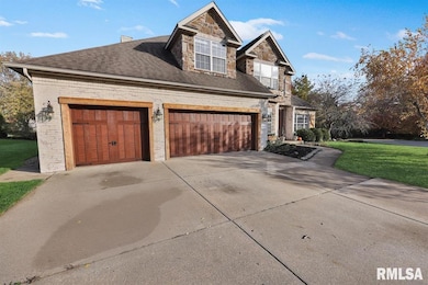 11204 N Jonathans Way, Dunlap, IL 61525 - photo 2