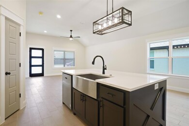 809 Rodgers Ave, Godley, TX 76044 - photo 5