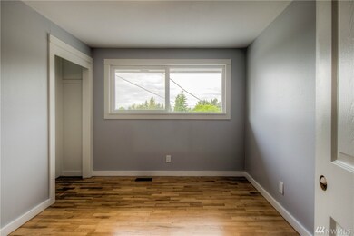1030 Glen St, Edmonds, WA 98020 - photo 4