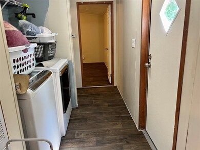 13019 Maplewood Ln, Old River-Winfree, TX 77535 - photo 5