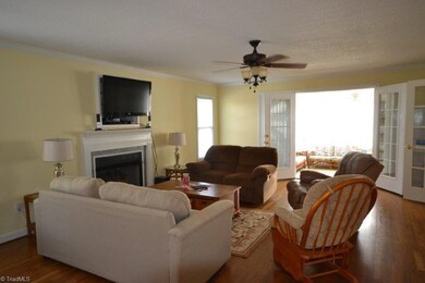 820 Anns Ct, Asheboro, NC 27205 - photo 7