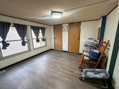 709 W Elm St, Lamar, CO 81052 - photo 2