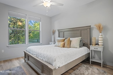 The Inlet unit 211, Ocean Springs, MS 39564 - photo 6