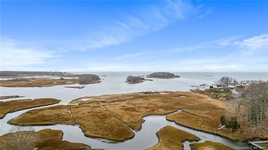 33 Marshfield Rd, Niantic, CT 06357 - photo 2