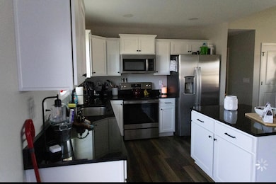 121 Stillwater Dr, Berea, KY 40403 - photo 6