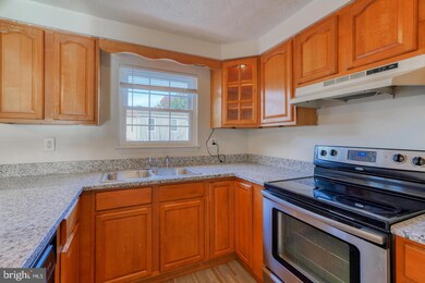 4000 Rustico Rd, Middle River, MD 21220 - photo 4