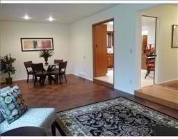 2751 Aurora St, Ann Arbor, MI 48105 - photo 3