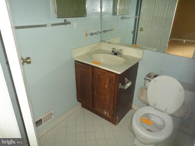 2828 Mozart Dr, Silver Spring, MD 20904 - photo 3