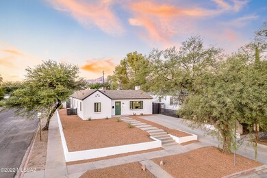2401 E 3rd St - MLS IMAGES-001