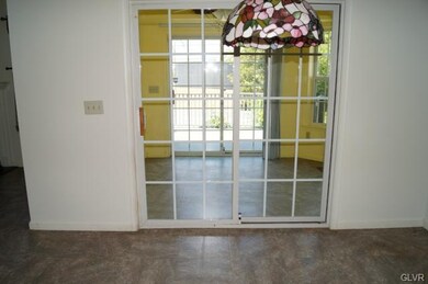 2428 Pine St, Whitehall, PA 18052 - photo 6