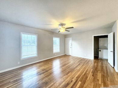 740 Donaldson Ave unit B, San Antonio, TX 78201 - photo 3