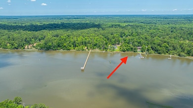 6076OverlookRd020