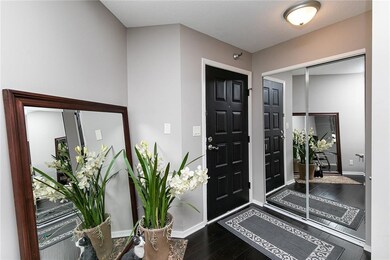 402 Inside Entry