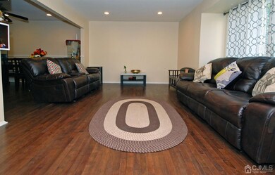 7 Lincoln Ln unit C, Dayton, NJ 08810 - photo 6