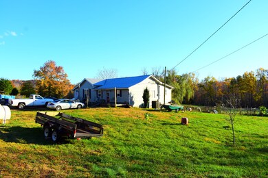 134 Mckeehan Ln, Rock Island, TN 38581 - photo 6