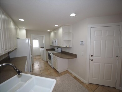 1553 Napoli Dr W, Sarasota, FL 34232 - photo 4