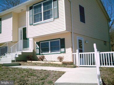 6104 Ray Ct, Hyattsville, MD 20783 - photo 3