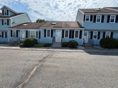 241 Broadway Rd unit 53, Dracut, MA 01826 - photo 2