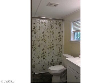 Master Bath - New full size tub/shower in the mast