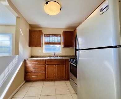 314 Andover M unit 3140, West Palm Beach, FL 33417 - photo 2