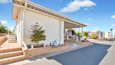 111 S Greenfield Rd unit 157, Mesa, AZ 85206 - photo 2