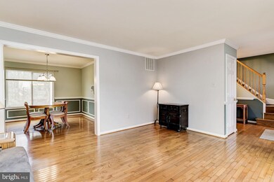 7406 Brandenburg Cir, Sykesville, MD 21784 - photo 4