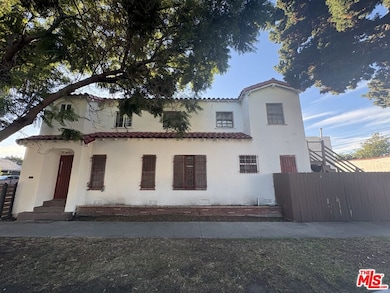 1601 W 69th St, Los Angeles, CA 90047 - photo 3