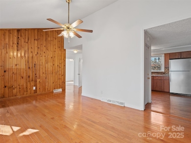 56 Woodruff St, Canton, NC 28716 - photo 6