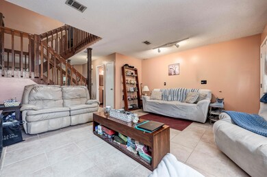 93 4th Avenue, Unit A, Shalimar-4