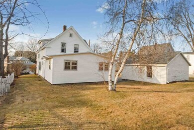 284 Pleasant St, Claremont, NH 03743 - photo 5