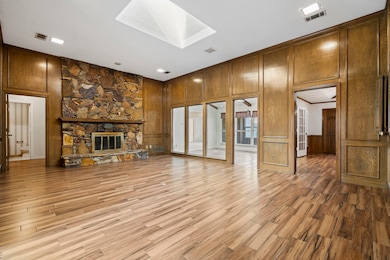 6415 Barkwood Ln, Dallas, TX 75248 - photo 5