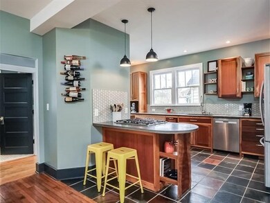 320 Steele St, Frankfort, KY 40601 - photo 3