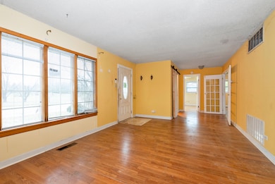 unlisted-address, Park Forest, IL 60466 - photo 7