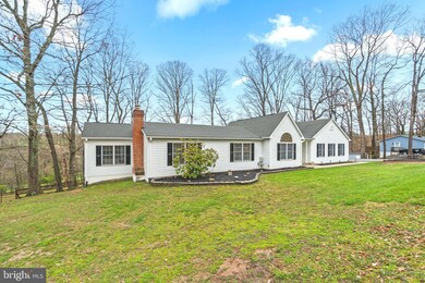 10976 Horseshoe Dr, Frederick, MD 21701 - photo 3