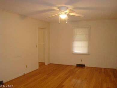 3233 Brower Mill Rd, Seagrove, NC 27341 - photo 3