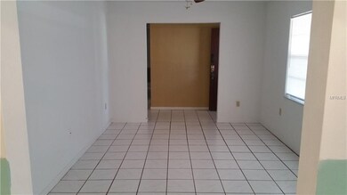 formal living with tile