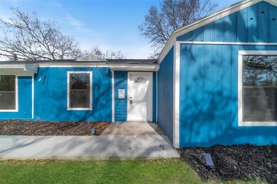 810 Chickasaw Trace, Grand Prairie, TX 75051 - photo 3