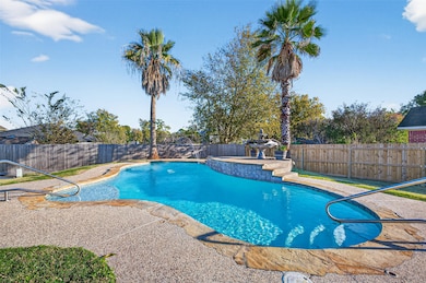 805 Lake View Dr, Montgomery, TX 77356 - photo 3