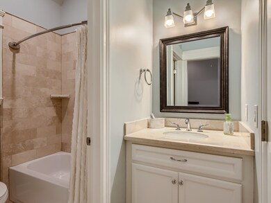 609 Rutland St unit G, Houston, TX 77007 - photo 6