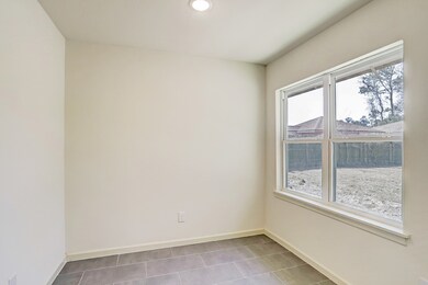 5910 Bretshire Dr, Houston, TX 77016 - photo 5