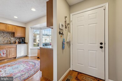 12056 Winding Creek Way, Germantown, MD 20874 - photo 4