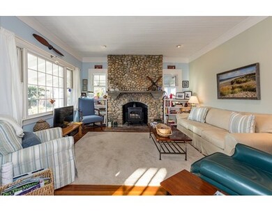 90 Meadow Ave, Oak Bluffs, MA 02568 - photo 5