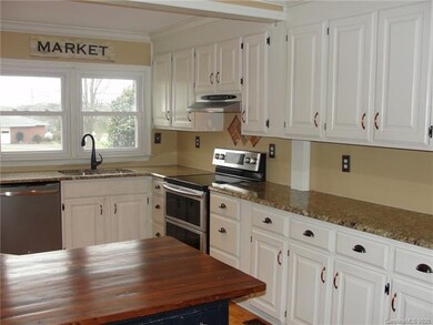 Updated appliances in the past couple years.  Gran