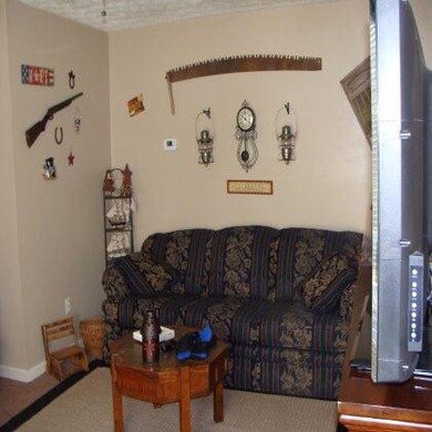 214 W Main St, Burgin, KY 40310 - photo 7