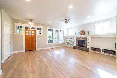 2409 NW Lolo Dr, Bend, OR 97701 - photo 2