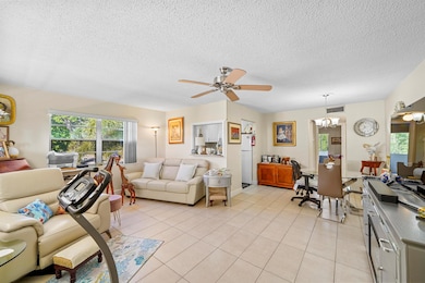213 Cambridge I, West Palm Beach, FL 33417 - photo 4