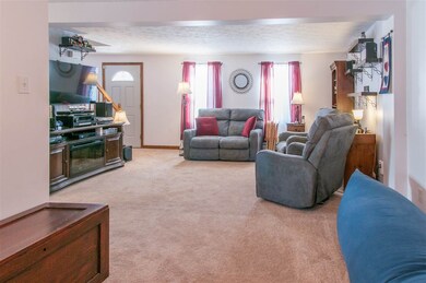 411 Blevens Dr, Manchester, NH 03104 - photo 4