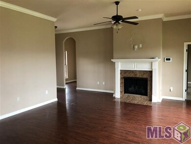 1501 Pecan Crossing Ave, Zachary, LA 70791 - photo 5