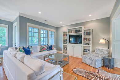 117 Wappoo Landing Circle living room