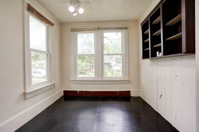 206 E Main St, Wayland, IA 52654 - photo 4